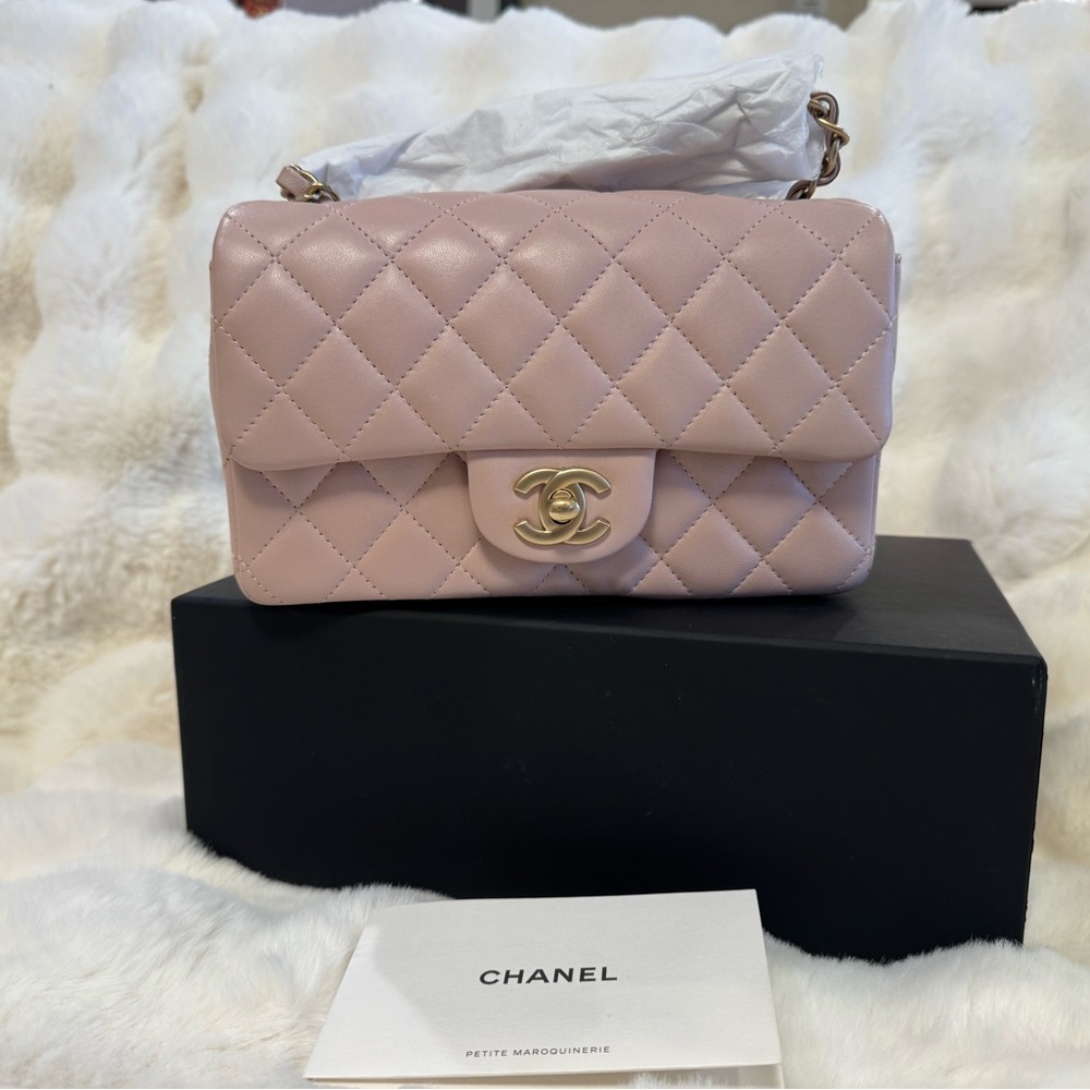 SOLD* Chanel Quilted Lambskin Mini classic flap GHW like new condition - Picture 5 of 6